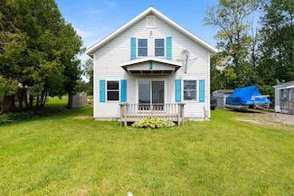 55 Dewing Rd, Franklin, VT 05457