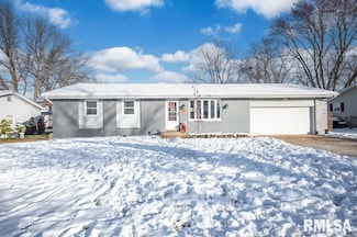 308 Paris Ave, Morton, IL 61550