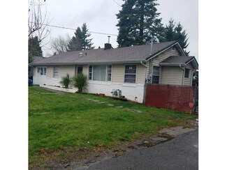 16335 NE Multnomah St, Portland, OR 97230