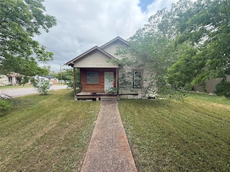 902 E Liberty Ave, Round Rock, TX 78664