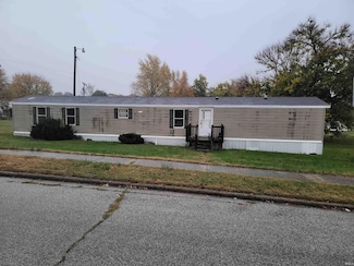 520 Ogdon St, Washington, IN 47501