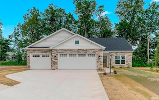 8245 Caverango Blvd, Fort Wayne, IN 46815