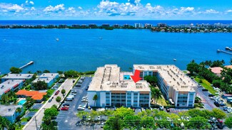 1502 S Lakeside Dr Unit 405N, Lake Worth, FL 33460
