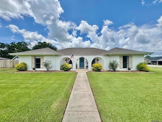 200 Wintergreen St, Thibodaux, LA 70301