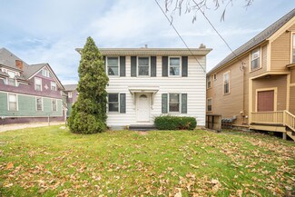 822 W Main St, Kalamazoo, MI 49006