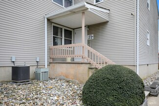 213 Main St Unit 19, Keansburg, NJ 07734