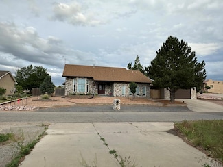 994 S Alexis Ln, Pueblo, CO 81007