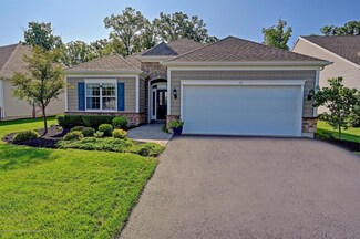 50 W Da Vinci Way, Farmingdale, NJ 07727