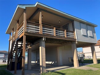 257 Barracuda St, Hitchcock, TX 77563