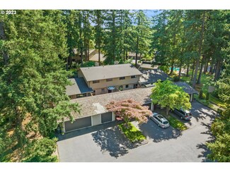 14350 SW 27th Ct Unit 44, Beaverton, OR 97008