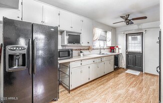 3247 W Camelback Rd, Phoenix, AZ 85017