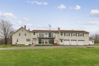 88 Prospect St, Jaffrey, NH 03452