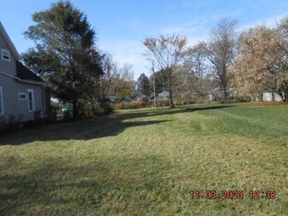 1019 Saint Marys Ave, Fort Wayne, IN 46808