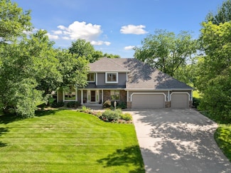 9741 Wellington Ridge, Woodbury, MN 55125