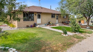 11804 U S Highway 26, Kinnear, WY 82516