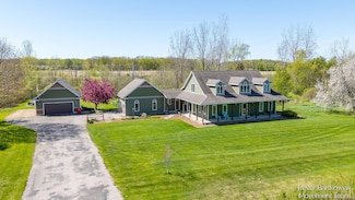 242 Sherman Blvd, Kent City, MI 49330