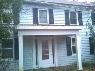 136 Vischer Ferry Rd, Rexford, NY 12148