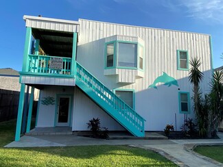 123 E Dolphin St Unit 2, South Padre Island, TX 78597