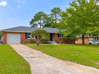 1027 Pinevale Dr, Columbia, SC 29203