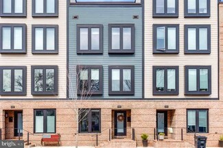 1027 Pendleton St, Alexandria, VA 22314