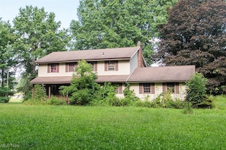 7775 Beach Rd, Wadsworth, OH 44281
