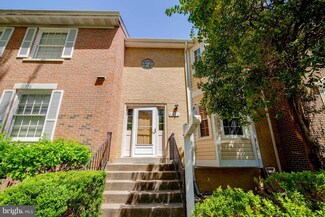 9403 Cherwek Dr, Lorton, VA 22079