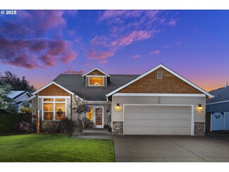 795 Meadowlawn Place, Molalla, OR 97038
