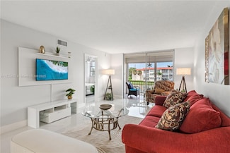 8971 S Hollybrook Blvd Unit 206, Pembroke Pines, FL 33025