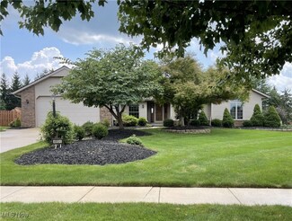 4954 Cabernet Dr, Brunswick, OH 44212