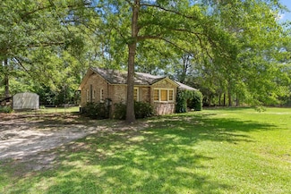 700 S Lakeview Dr, Dothan, AL 36301