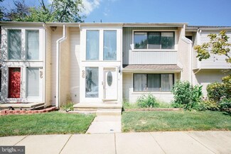 26 Viburnum Ln, Mount Laurel, NJ 08054