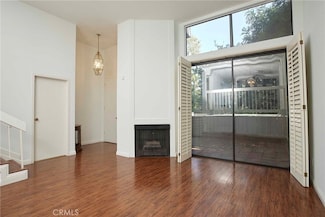 6121 Shoup Ave Unit 10, Woodland Hills, CA 91367