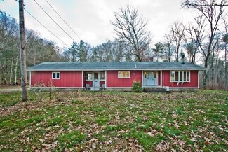 116 Oakham Rd, Barre, MA 01005