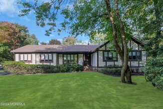 1 Jerome Smith Dr, Ocean, NJ 07712