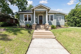 532 E 50th St, Savannah, GA 31405