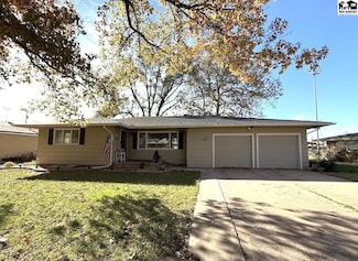505 S Maple St, Inman, KS 67546