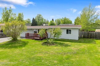 9260 Jade St, Anchorage, AK 99502