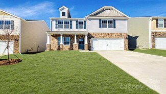 113 Ashelyn Park Dr, Fletcher, NC 28732