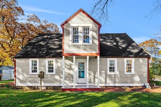 101 Port Rd, Kennebunk, ME 04043