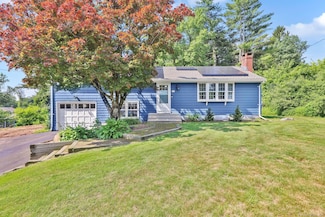 39 Alder Rd, Simsbury, CT 06070