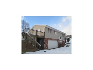 5620 Creamery Rd, Nashport, OH 43830