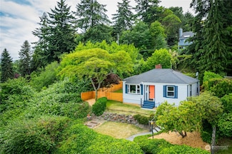 4457 50th Ave SW, Seattle, WA 98116