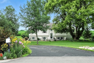 N7696 Indian Hills Trail, Beaver Dam, WI 53916