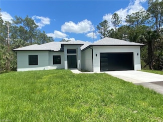 1918 Blue Sage Dr, Naples, FL 34117