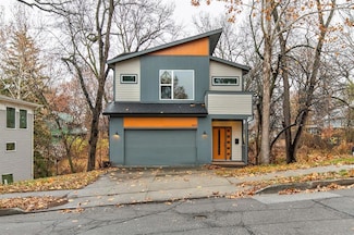 1601 32nd St, Des Moines, IA 50311