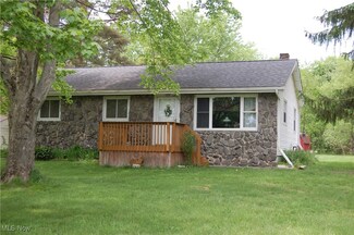 2681 Delhi Dr, Clinton, OH 44216