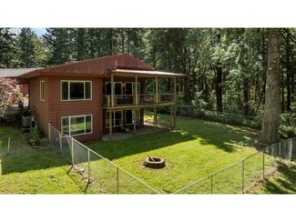 19609 SE Wooded Hills Dr, Damascus, OR 97089