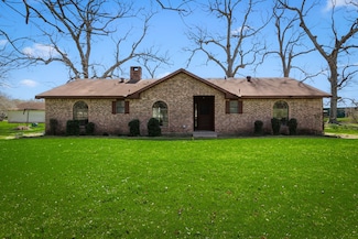 1203 Knox Ln, Wharton, TX 77488