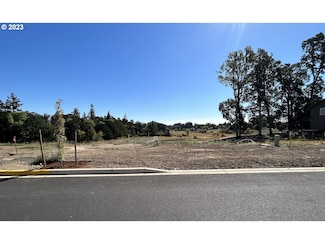 2868 NW Pinot Noir Dr Unit 22, McMinnville, OR 97128