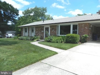 2800 Vixen Ln, Silver Spring, MD 20906